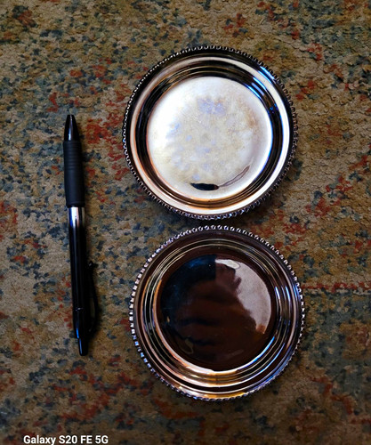 Set silverplate beaded - of, 2